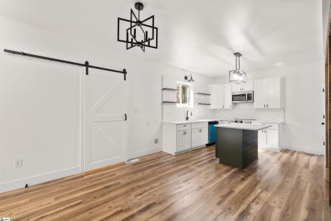 221 Calvert Street Spartanburg SC 29307