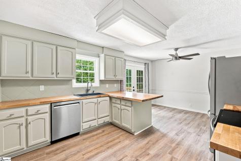 320 Bates View Drive Travelers Rest SC 29690