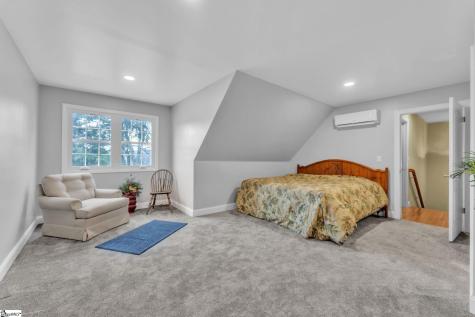 706 Strawhorne Road Due West SC 29639