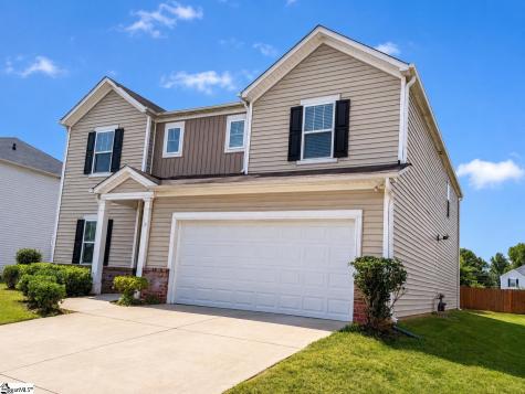 18 Larson Drive Simpsonville SC 29681