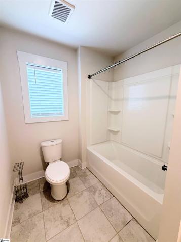 18 Larson Drive Simpsonville SC 29681