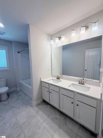 18 Larson Drive Simpsonville SC 29681