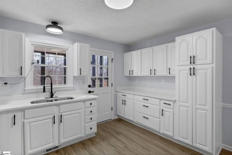 242 Hawk Lane Fountain Inn SC 29644