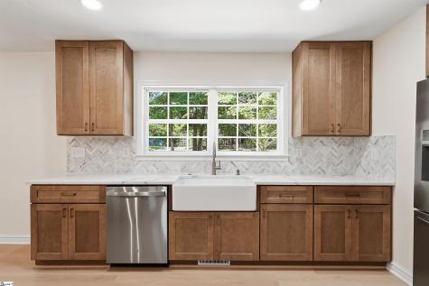 8 Overlook Court Greenville SC 29609