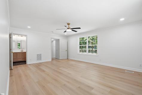 8 Overlook Court Greenville SC 29609