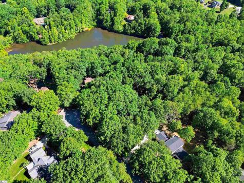 8 Overlook Court Greenville SC 29609