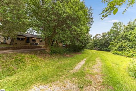 144 Evelyn Road Easley SC 29640