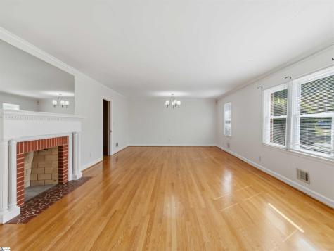 5 Lisa Drive Greenville SC 29615