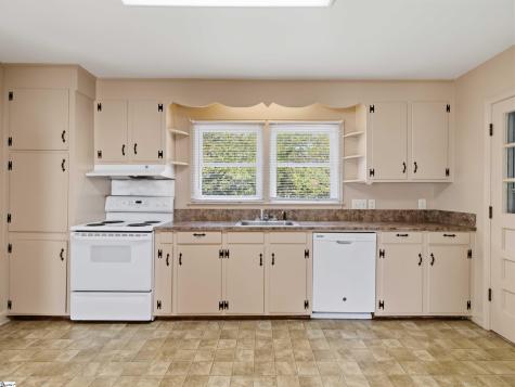 5 Lisa Drive Greenville SC 29615