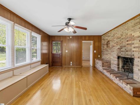 5 Lisa Drive Greenville SC 29615