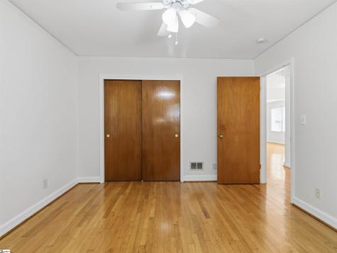 5 Lisa Drive Greenville SC 29615