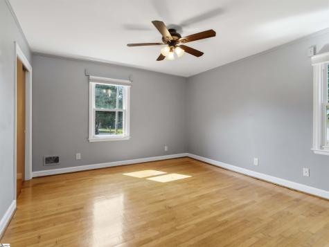 5 Lisa Drive Greenville SC 29615