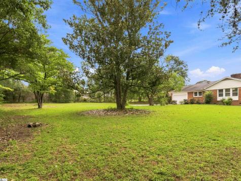 5 Lisa Drive Greenville SC 29615