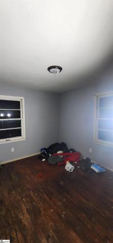 907 Dacusville Highway Easley SC 29640