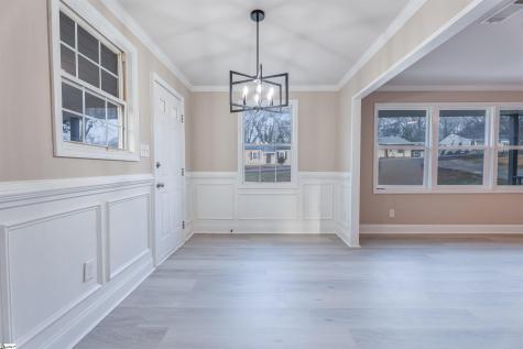 1922 Dobbins Avenue Anderson SC 29625