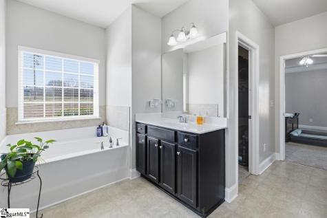 511 Cromer Road Townville SC 29689