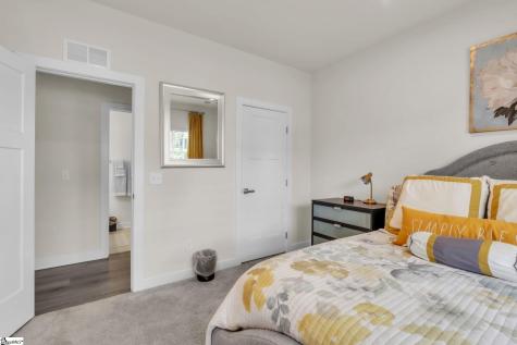 2 Comanche Trail Greenville SC 29607