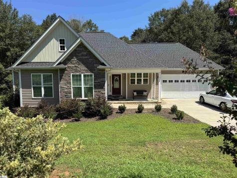110 Equestrian Trail Easley SC 29642