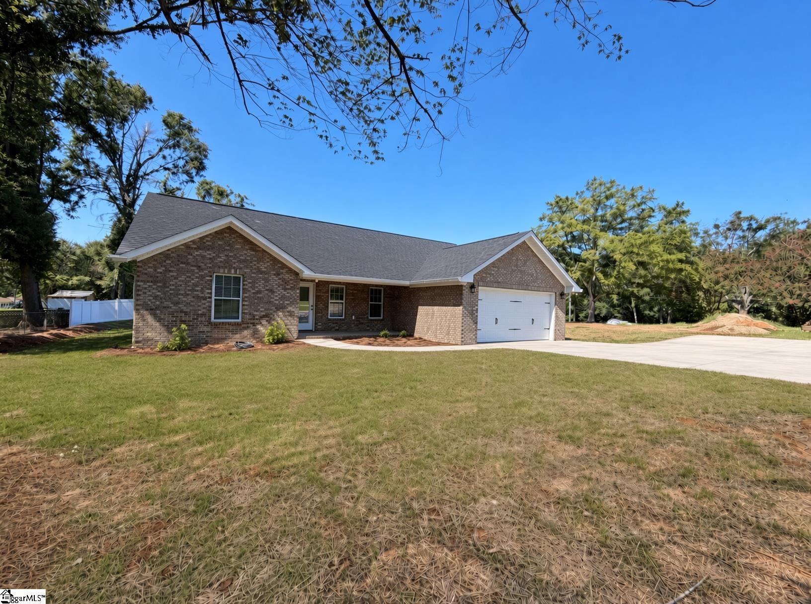 30 Whiteside Street Spartanburg SC 29301
