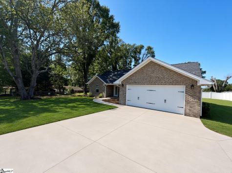 30 Whiteside Street Spartanburg SC 29301