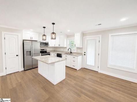 30 Whiteside Street Spartanburg SC 29301