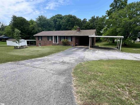 850 Forest Street Jonesville SC 29353