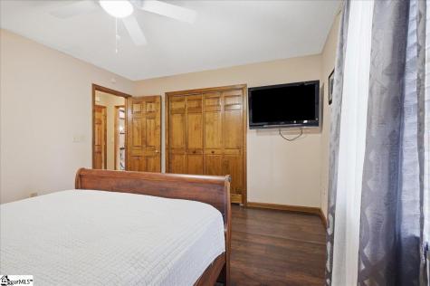 707 Reid School Road Taylors SC 29687