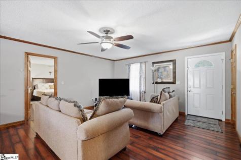 707 Reid School Road Taylors SC 29687