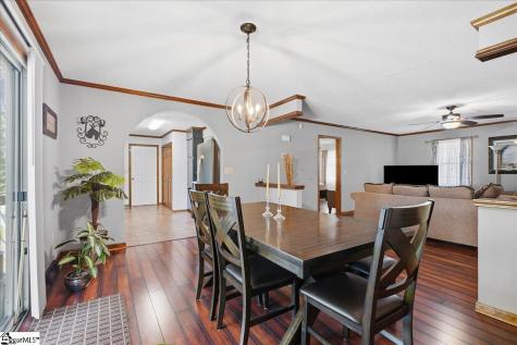 707 Reid School Road Taylors SC 29687