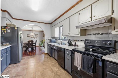 707 Reid School Road Taylors SC 29687