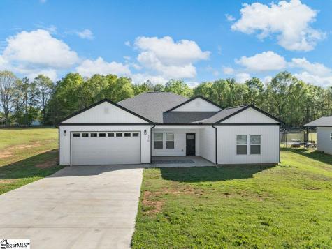 556 Sand Clay Road Chesnee SC 29323