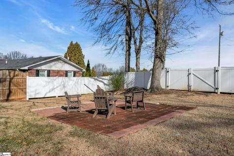303 North Avenue Greer SC 29650