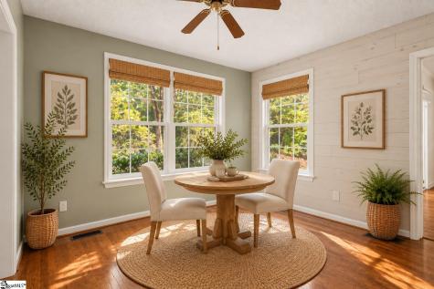 612 Crestwood Drive Greenville SC 29609
