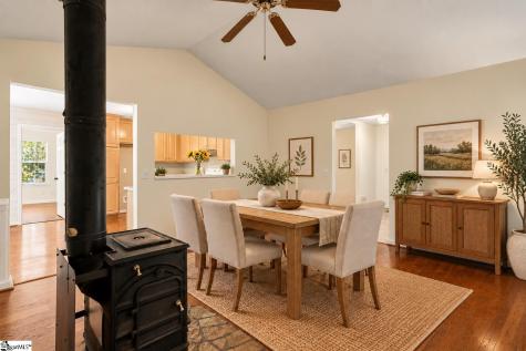 612 Crestwood Drive Greenville SC 29609