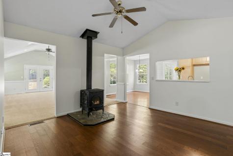 612 Crestwood Drive Greenville SC 29609