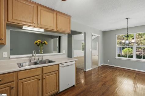 612 Crestwood Drive Greenville SC 29609