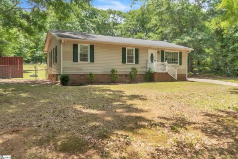 107 A Brookforest Drive Belton SC 29627