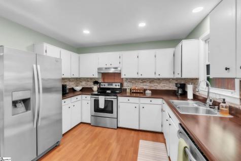 107 A Brookforest Drive Belton SC 29627