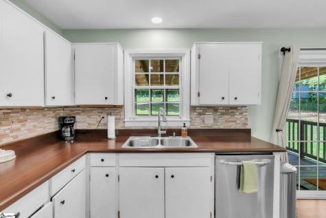 107 A Brookforest Drive Belton SC 29627