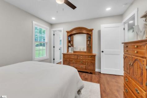 107 A Brookforest Drive Belton SC 29627