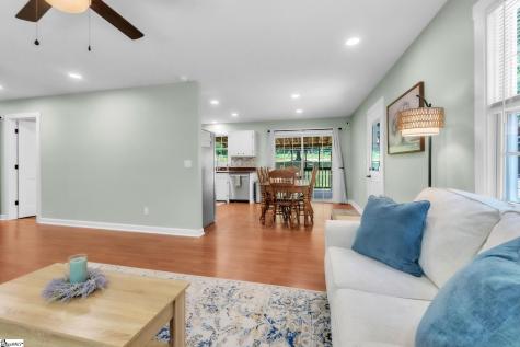 107 A Brookforest Drive Belton SC 29627