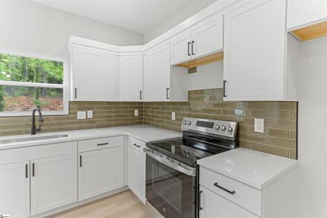 189 N Georgia Avenue Chesnee SC 29323