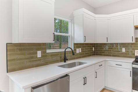 189 N Georgia Avenue Chesnee SC 29323