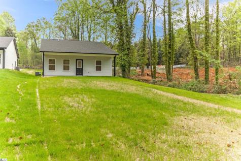 189 N Georgia Avenue Chesnee SC 29323