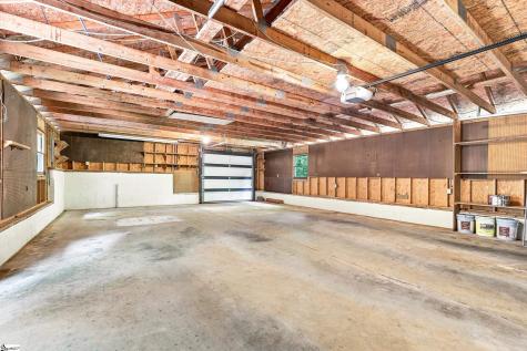87 Robertson Road Travelers Rest SC 29690