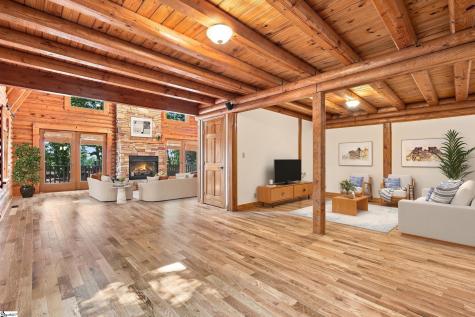 87 Robertson Road Travelers Rest SC 29690