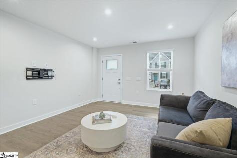 337 Kensley Drive Greenville SC 29617