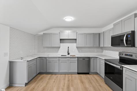 583 Berry Road Boiling Springs SC 29316