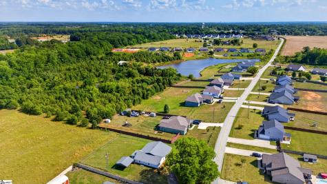 583 Berry Road Boiling Springs SC 29316