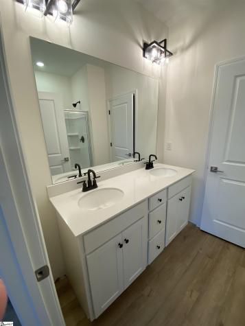 5 Halsey Street Central SC 29630